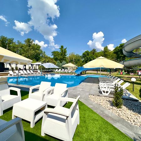Club Hotel Pegasus Tiszaug Exterior foto
